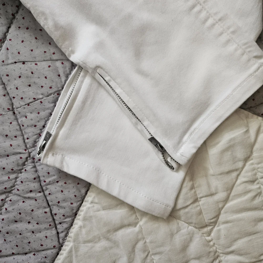 Martha Stewart Denim Ankle Jeans W/ Zipper Cuff White Pull-on Stretch - Picture 3 of 10